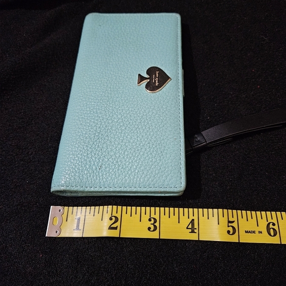 Kate Spade Mint Green Bi-Fold Wallet - Picture 10 of 12
